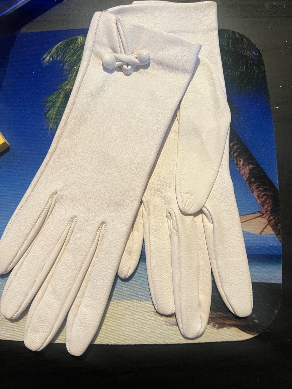 Vintage Italian, leather White Women's Dress Gloves